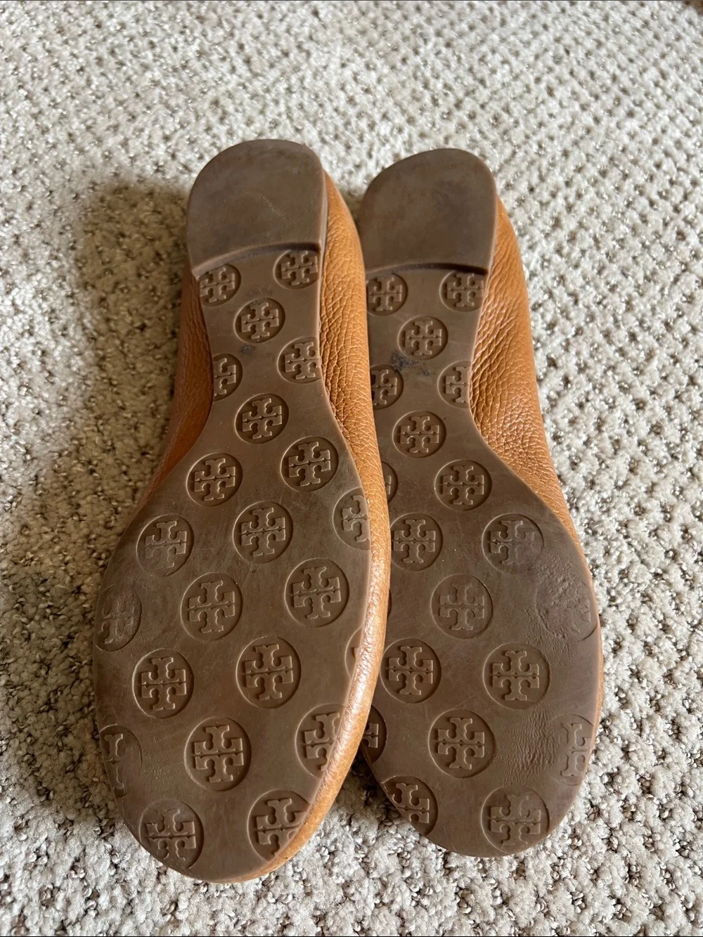 Tory Burch Reva ballet flats 9.5 tan